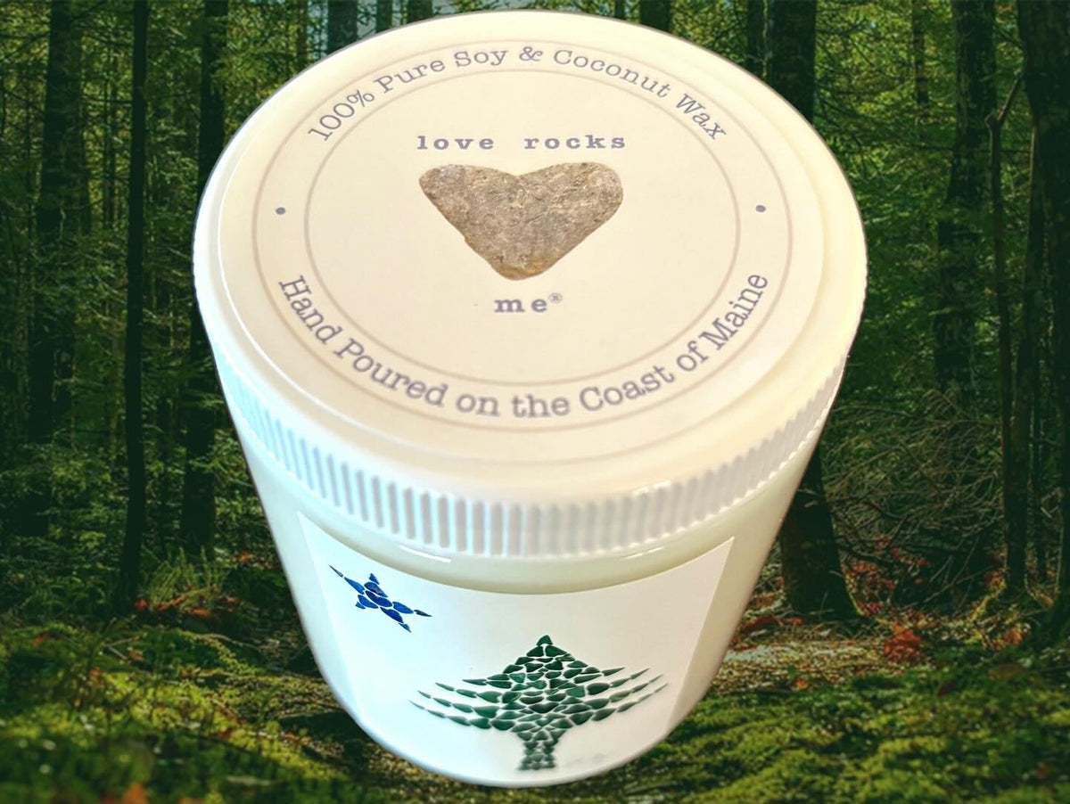 Maine Christmas Candle