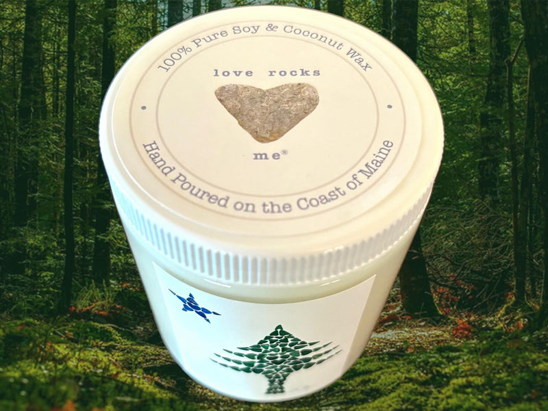 Maine Christmas Candle